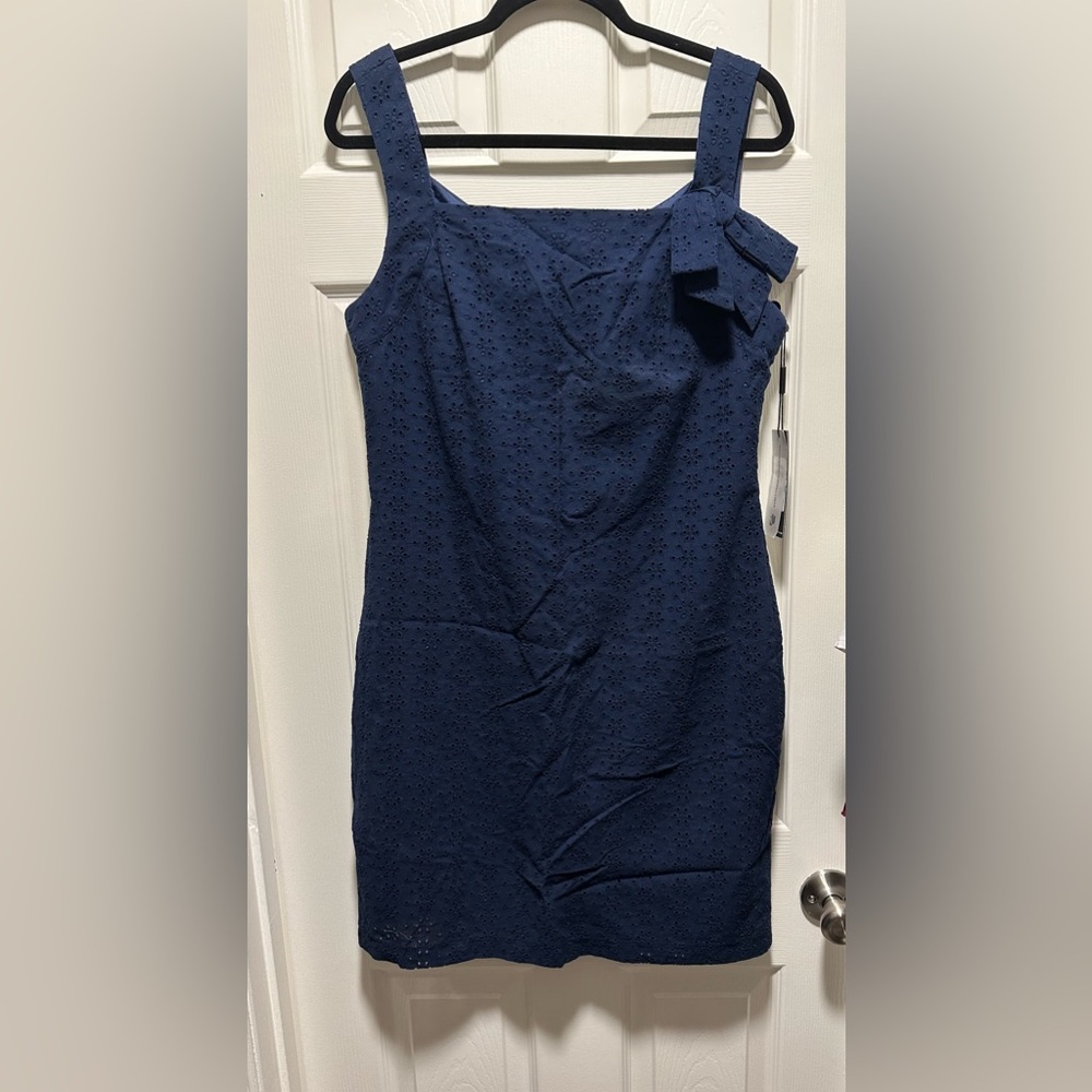 NWT- Karl Lagerfeld- size 8- knee length